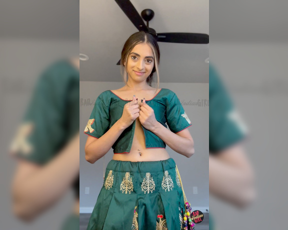 Rani Kaur OnlyFans aka Badindiangirl OnlyFans - Wish I could flash you right there on the dancefloor )