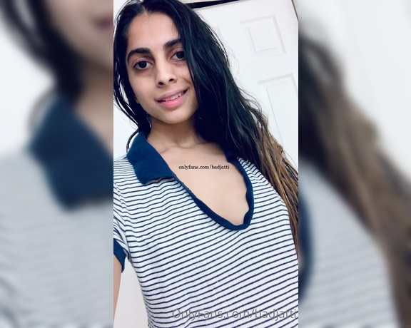 Rani Kaur OnlyFans aka Badindiangirl OnlyFans - Swipe to see all 3 clips! Getting nautical vibes from this stretchy top I want someone to take me 1