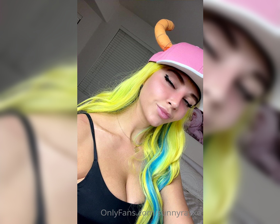 Sunny ray aka Sunnyrayxo OnlyFans - Highest tipper on this post gets my panties from my newest video