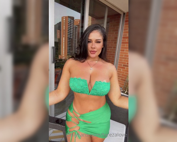 Tereza Love aka Terezalove OnlyFans - How do i look for this green lingerieCan u Dm ur thought babyIm available today and ready to dra