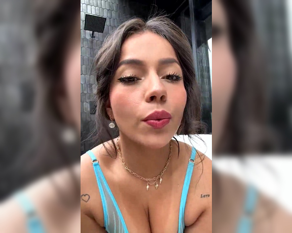 Aida Cortes aka Aidacortesll OnlyFans - Stream started at 07162023 0258 pm buenos dias