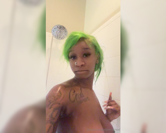 BIG SLIMM aka Slimmfineaf OnlyFans - Like my green