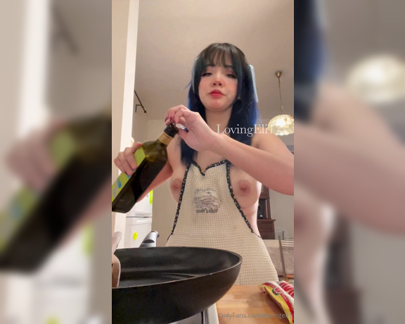 Eli aka Lovingeli1 OnlyFans - If you fuck me daily I will prepare dinner for you every day 4