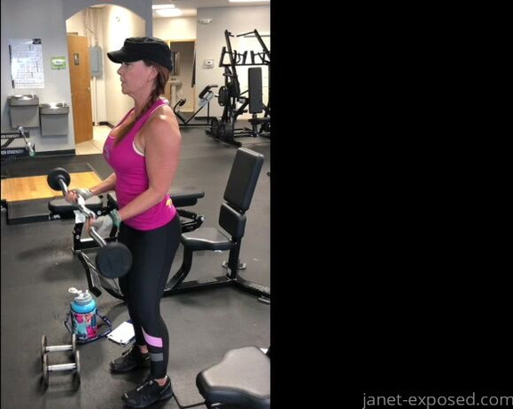 Janet Mason XXX aka Janetmasonxxx OnlyFans - Highlight clip from my weight training workout today, shot by hubby! If you like watching women pump