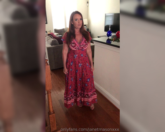 Janet Mason XXX aka Janetmasonxxx OnlyFans - A quick thank you clip for fanmember @Doug284 for this cute little sundress from my Amazon Wish List