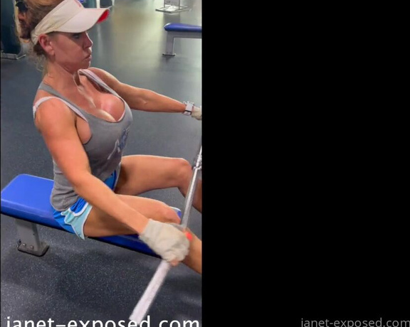 Janet Mason XXX aka Janetmasonxxx OnlyFans - Photo of the Day  August 10, 2023 Actually, a brief video clip todaypumping iron in the gym this