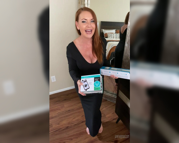 Janet Mason XXX aka Janetmasonxxx OnlyFans - A thank you clip to those of you who sent me these generous gifts from my Amazon Wish List! A sexy,