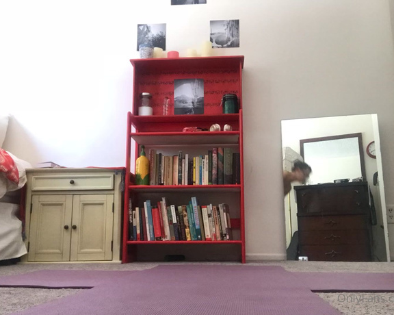 Hello Jewels aka Hellojewels OnlyFans - 2 Full naked Yoga time lapses! I am NOT shy with my pussy and make sure the camera gets real cozy 2