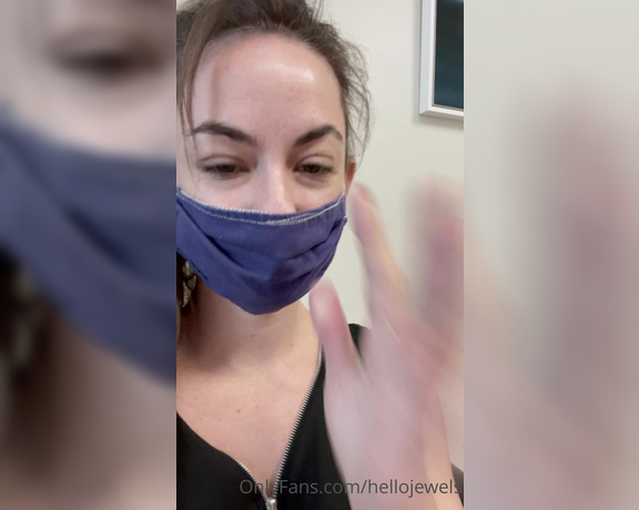 Hello Jewels aka Hellojewels OnlyFans - I swear to you, said doctor walked in as soon as I stopped recording Always keep the recording goin