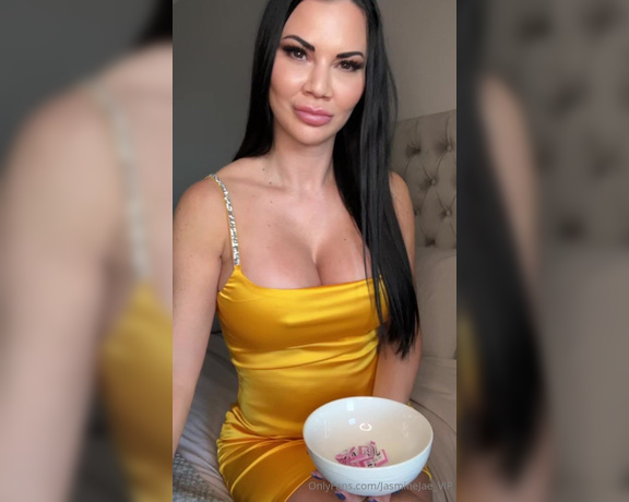 Jasmine Jae VIP aka Jasminejae_vip OnlyFans - Winner of latest competition to win a 10 minute video call, congrats Howie, please DM me to arrange