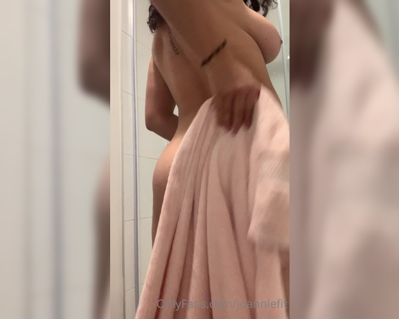 Joannie fit VIP aka Joanniefit OnlyFans - Big booty need some lovin