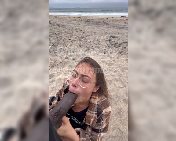 Laurie Blue aka Sugarrspiceee OnlyFans - FULL LENGTH SEX TAPE Happy Friday! Enjoy this Sex on The Beach All Out in Public 1