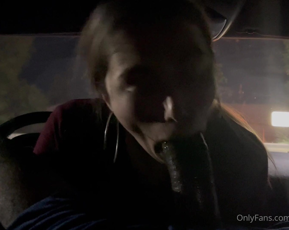 Laurie Blue aka Sugarrspiceee OnlyFans - FULL LENGTH VID Nighttime Vibes in The Gym Parking Lot Shoot that Nut Down my Throat