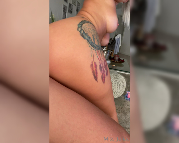 Miss_juliaa aka Suavemariaa OnlyFans - I give you something better than a blowjob I give you twerking on in a dick don’t miss out I m