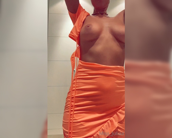 Miss_juliaa aka Suavemariaa OnlyFans - Trying new dresses it s always a pain in the ass