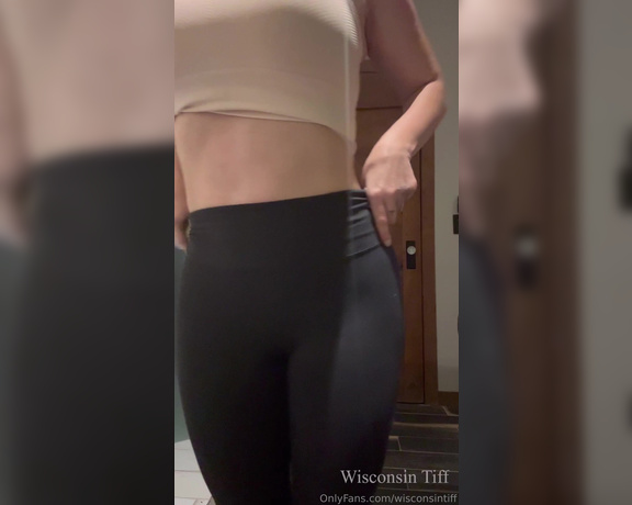 Wisconsin Tiff aka Wisconsintiff OnlyFans - The thrill of not getting caught