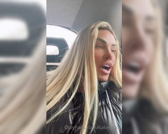 Katie Price aka Katieprice OnlyFans Video 746