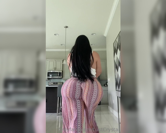 Crystal Lust aka Lustcrystal OnlyFans - First 2 fan gets DISCOUNTED SEXTING PERSONAL COCK RATE  $1000 BUNDLE PRIORITY MESSAGING