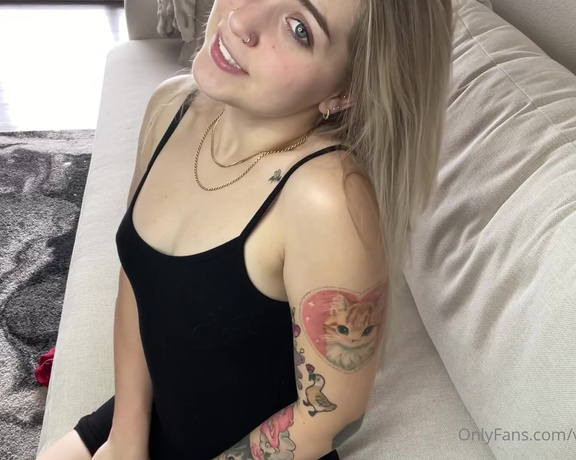 ValerieWhitebby -  You all of a sudden want your gf to stroke your cock with her feet while you have people o