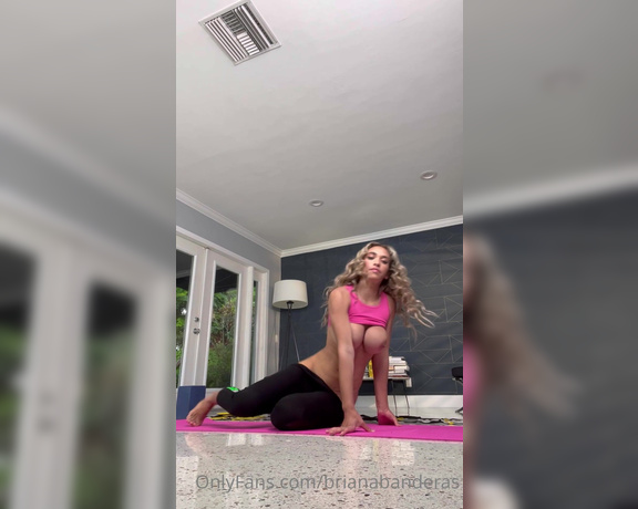 Briana Moon aka Brianamoon_vip OnlyFans - BHS do you like my fitness outfit