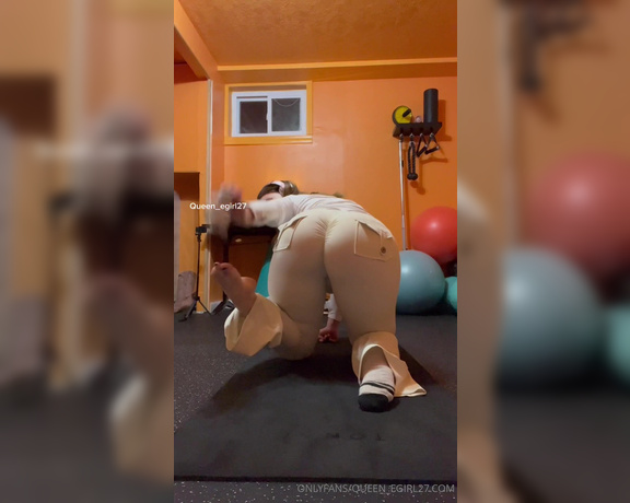 Queen_D aka Queen_egirl27 OnlyFans - I see lots of yogastretching request, so here is a video of me stretching in my gym room in my new