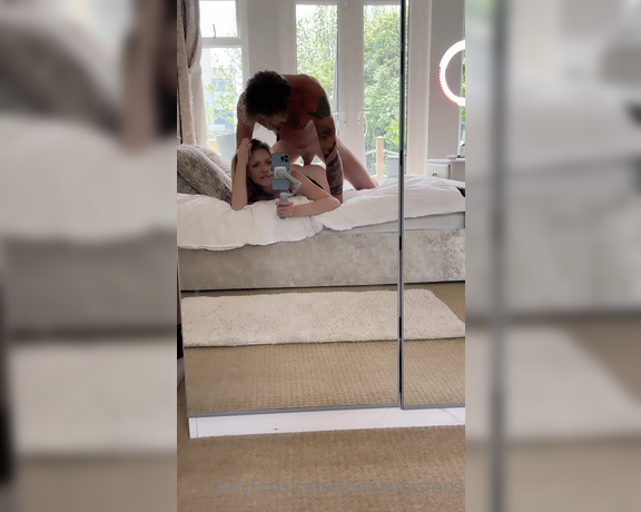 The Hannistons aka Thehannistons OnlyFans - Love a mirror shot