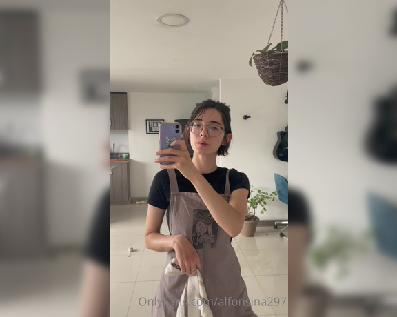 María Alfonsina aka Alfigarden OnlyFans - Your favorite chef cooking without panty jajajajaj