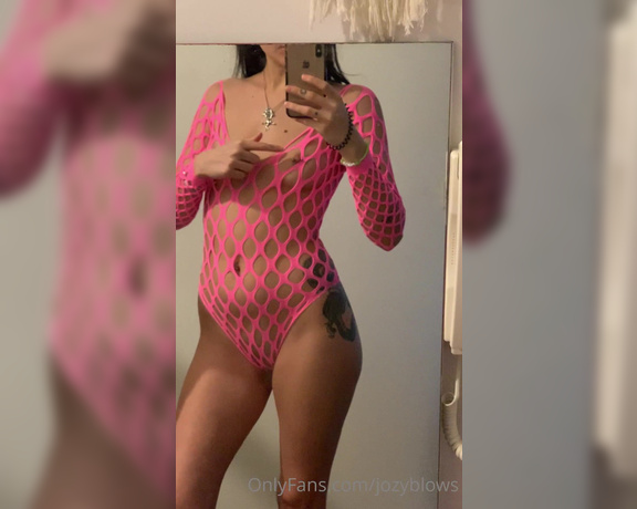 Jozy Blows aka Jozyblows OnlyFans - This is what I filmed to show my friend who bought this for