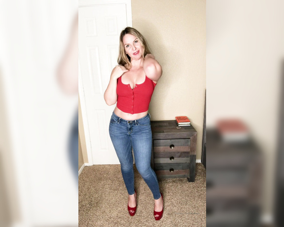 Katsatease aka Katsatease OnlyFans - Do you think jeans are sexy