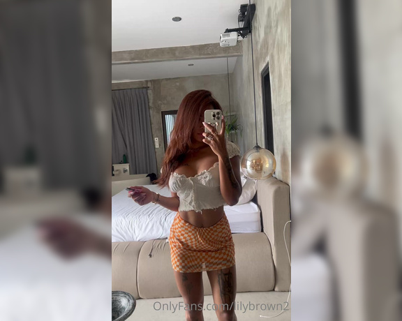 LilyBrown2 aka Lilybrown2 OnlyFans - Tip 17$ and get any video you want that i already have