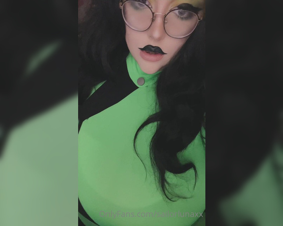 Sailorlunasenpai aka Sailorlunasenpai OnlyFans - Shego cosplay! Getting back into cosplay after my funk has been so awesome I love wearing cosplay 3