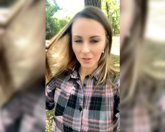 Sarah Hayes VIP aka Sarahhayes OnlyFans - I wish you would just have your way with me out here in these woods