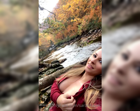 Sarah Hayes VIP aka Sarahhayes OnlyFans - Just enjoying the fall weather