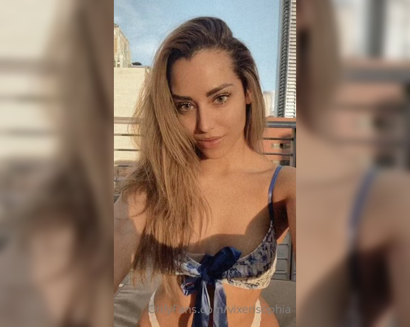 Sophia Del Mar aka Vixensophia OnlyFans - My pussy needs a little sun too, don’t you think