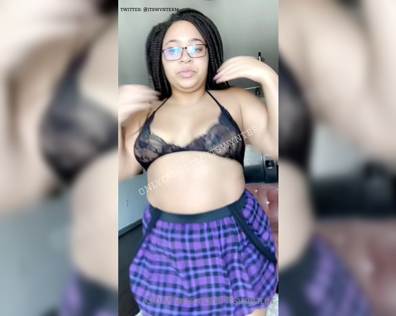 Wynter aka Itswynter OnlyFans Video 396