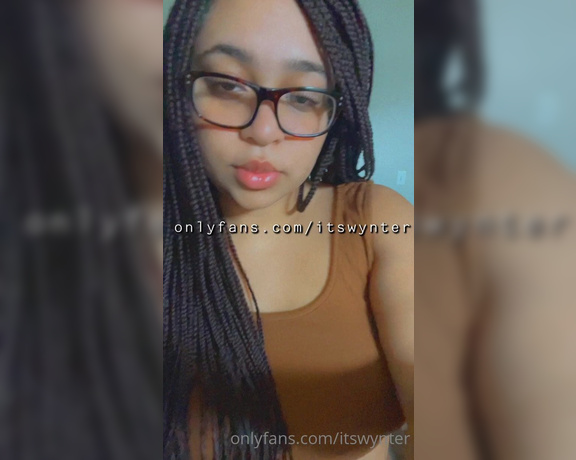 Wynter aka Itswynter OnlyFans - Hey