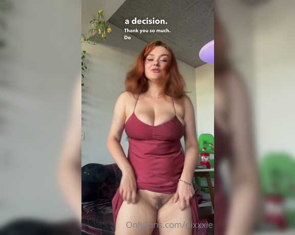 Nixie aka Nixxxie OnlyFans - That time every few weeks has come… HELP ME MAKE A DECISION PLEASEEE!!