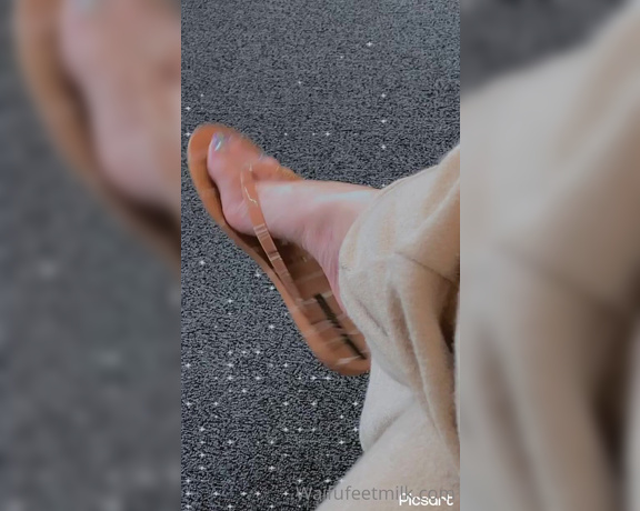 WaifuFeetMilk -  Behind the scenes of my newest pedi