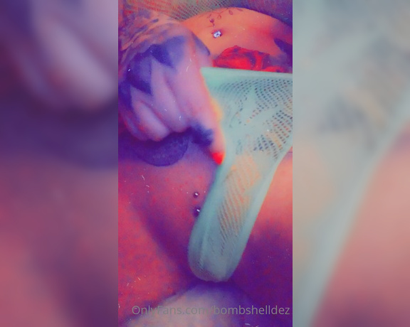 Dez JUGGS aka Bombshelldez OnlyFans Video 622