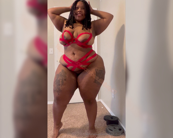 Brianna Willis aka Beautifuljudy23 OnlyFans - Trying on my new lingerie what yall think