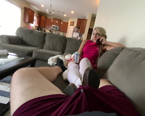 ErikaSwingz - Teasing His Cock With My Feet and Heels