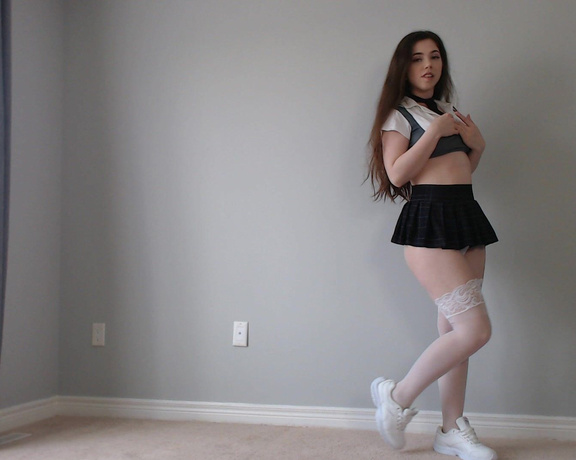 Lilcanadiangirl - My Roommates Panty