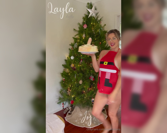 Layla Kelly aka Laylakellyvip OnlyFans - I loved making this Pussy Pavlova Smashing video it was such a sticky mess… just the way I like 2