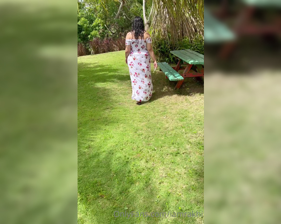 Rakhi Gill aka Iamrakhi OnlyFans - I took a nice early morning shower and went for a walk around the villa I never had gotten naked