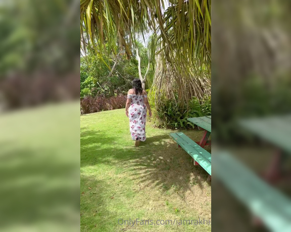 Rakhi Gill aka Iamrakhi OnlyFans - I took a nice early morning shower and went for a walk around the villa I never had gotten naked