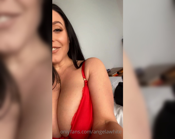 Angela White aka Angelawhite OnlyFans - Im so excited for the live show tonight!!! Join me in 45 mins