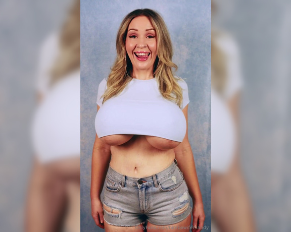 Bimbo Wife Mandy aka Bimbowifemandy OnlyFans - I thought this one was funny How many shakes does it take to get these puppies free of my crop top