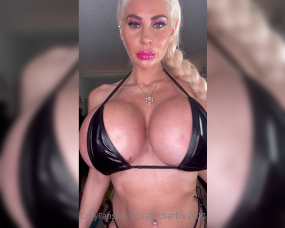 Bombshell Skyler aka Plasticbarbie2000 OnlyFans - Sale Here is me in my sexy black bikini My New oil up Titty Fuk on my knees with JOI on sale !!