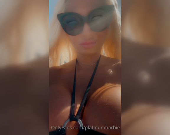 Bombshell Skyler aka Plasticbarbie2000 OnlyFans Video 10