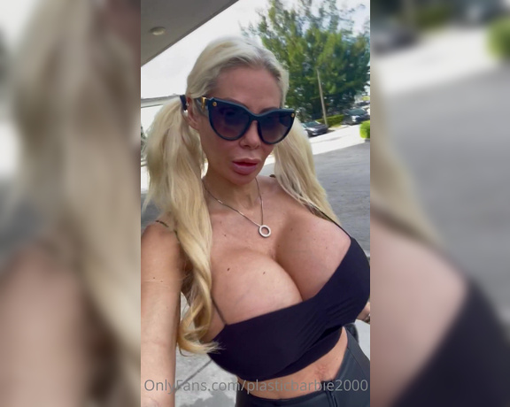 Bombshell Skyler aka Plasticbarbie2000 OnlyFans Video 649